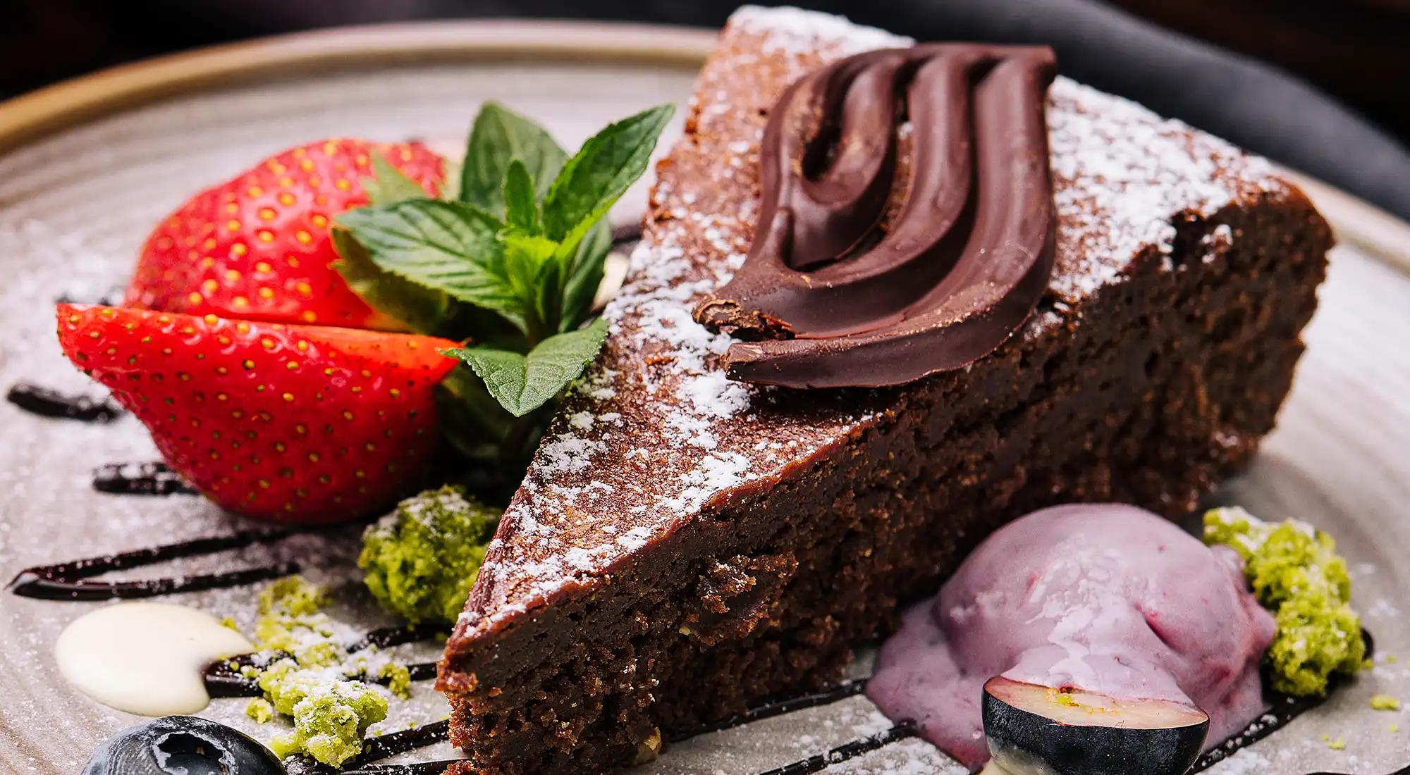 3-kitchen-food-menu-dessert-01